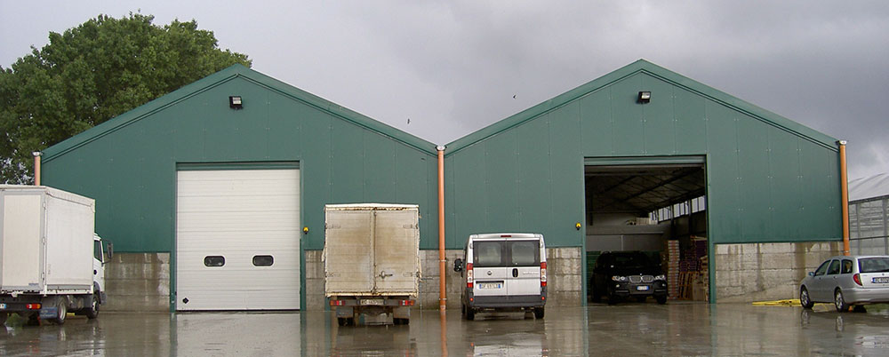 Warehouse with PW-15 wide-span greenhouse model